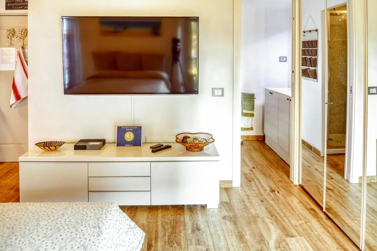 Studio Fede Levanto 0*,  Italy